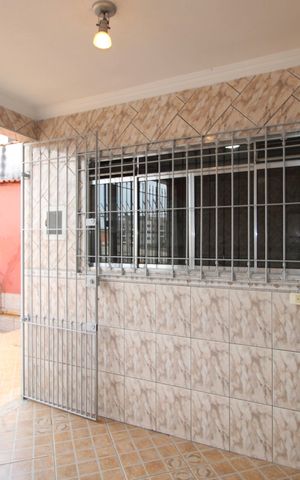 Casa à venda com 180m², 2 quartos e 2 vagasÁrea de Serviço