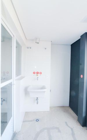 Apartamento à venda com 62m², 2 quartos e 2 vagasÁrea de Serviço