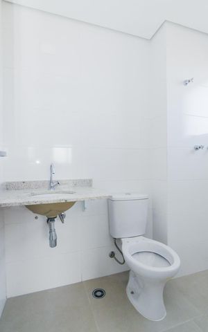 Apartamento à venda com 62m², 2 quartos e 2 vagasBanheiro da Suíte