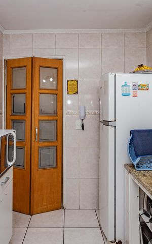 Apartamento à venda com 54m², 2 quartos e 1 vaga Apartamento à venda com 54m², 2 quartos e 1 vagaCozinha