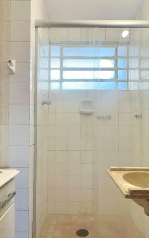 Apartamento para alugar com 60m², 2 quartos e sem vaga Apartamento para alugar com 60m², 2 quartos e sem vagaBanheiro