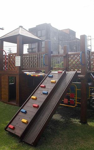 Apartamento à venda com 88m², 3 quartos e 2 vagasÁrea Comum - Playground