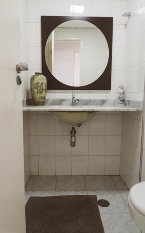 Apartamento à venda com 60m², 2 quartos e 1 vaga Apartamento à venda com 60m², 2 quartos e 1 vagaBanheiro