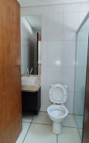 Casa à venda com 550m², 6 quartos e 10 vagas Casa à venda com 550m², 6 quartos e 10 vagasBanheiro