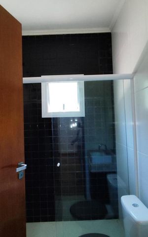 Casa à venda com 550m², 6 quartos e 10 vagas Casa à venda com 550m², 6 quartos e 10 vagasBanheiro