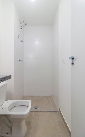 Studio à venda com 34m², 0 quarto e sem vaga Studio à venda com 34m², 0 quarto e sem vagaBanheiro