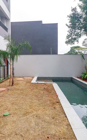 Studio à venda com 34m², 0 quarto e sem vaga Studio à venda com 34m², 0 quarto e sem vagaPiscina
