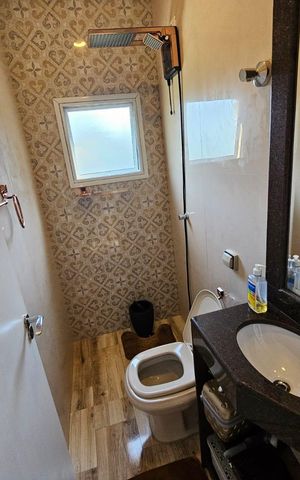 Casa de condomínio para alugar com 978m², 5 quartos e 8 vagas Casa de condomínio para alugar com 978m², 5 quartos e 8 vagasBanheiro de serviço