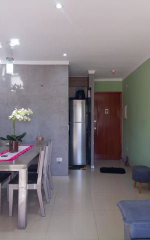 Apartamento à venda com 52m², 2 quartos e 1 vaga Apartamento à venda com 52m², 2 quartos e 1 vagaSala