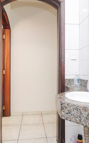 Casa à venda com 150m², 3 quartos e 2 vagasLavabo