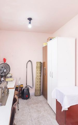 Casa à venda com 150m², 3 quartos e 2 vagasÁrea de Serviço