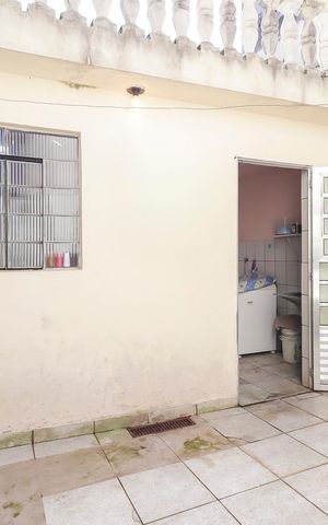 Casa à venda com 150m², 3 quartos e 2 vagasQuintal