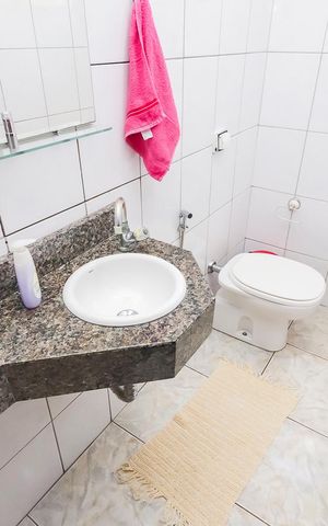 Casa à venda com 150m², 3 quartos e 2 vagasLavabo