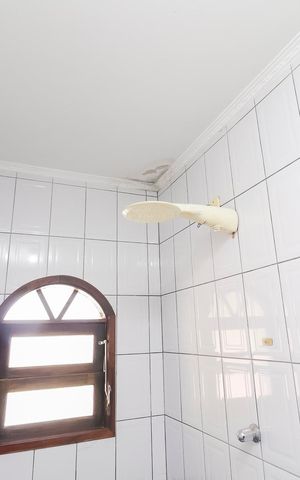 Casa à venda com 150m², 3 quartos e 2 vagasBanheiro da Suíte