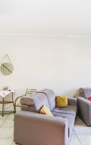 Casa à venda com 150m², 3 quartos e 2 vagasSala