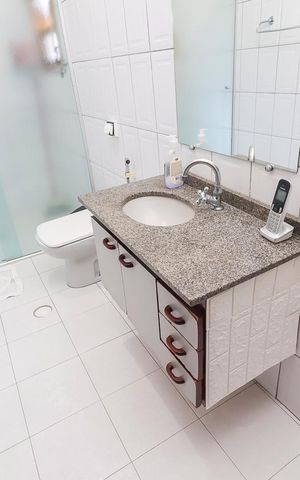 Casa à venda com 150m², 3 quartos e 2 vagasBanheiro