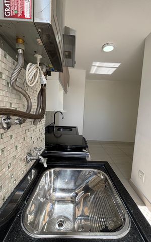 Apartamento à venda com 46m², 2 quartos e 1 vaga Apartamento à venda com 46m², 2 quartos e 1 vagaÁrea de Serviço