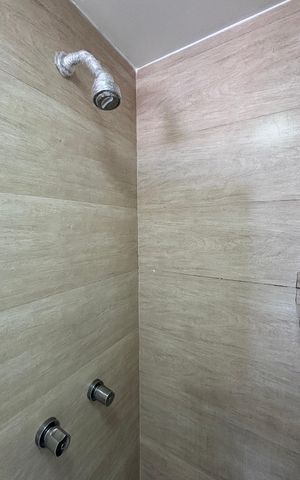 Apartamento à venda com 46m², 2 quartos e 1 vaga Apartamento à venda com 46m², 2 quartos e 1 vagaBanheiro