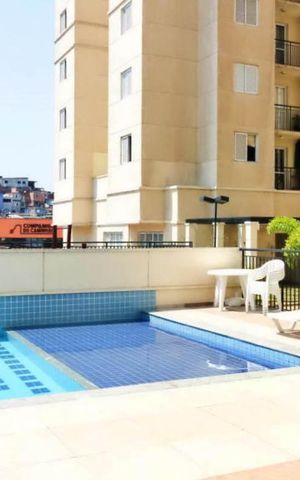 Apartamento à venda com 46m², 2 quartos e 1 vaga Apartamento à venda com 46m², 2 quartos e 1 vagaPiscina