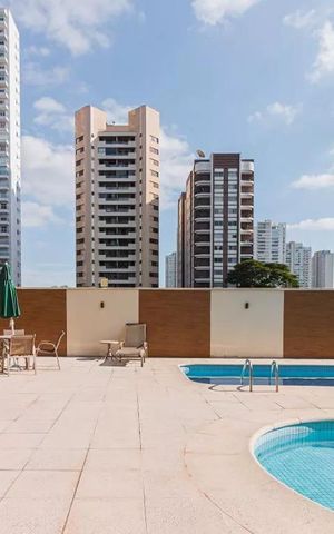 Apartamento à venda com 117m², 3 quartos e 2 vagas Apartamento à venda com 117m², 3 quartos e 2 vagasPiscina