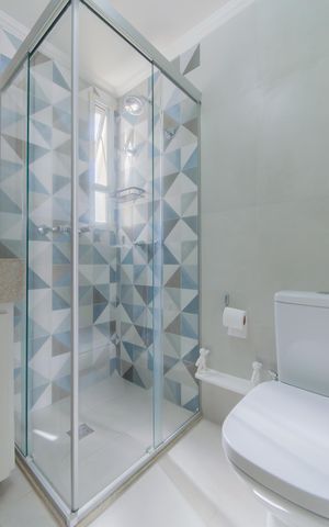 Apartamento à venda com 67m², 2 quartos e 1 vaga Apartamento à venda com 67m², 2 quartos e 1 vagaBanheiro Social