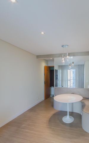 Apartamento à venda com 67m², 2 quartos e 1 vaga Apartamento à venda com 67m², 2 quartos e 1 vagaSala