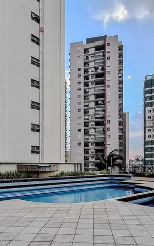 Apartamento à venda com 67m², 2 quartos e 1 vaga Apartamento à venda com 67m², 2 quartos e 1 vagaÁrea comum - Piscina