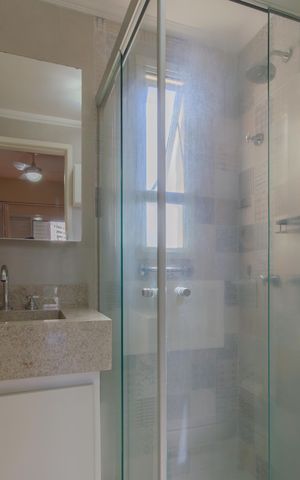 Apartamento à venda com 67m², 2 quartos e 1 vaga Apartamento à venda com 67m², 2 quartos e 1 vagaBanheiro da Suíte