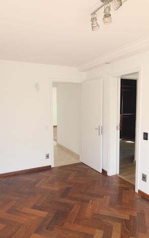 Apartamento à venda com 178m², 3 quartos e 4 vagasQuarto 1