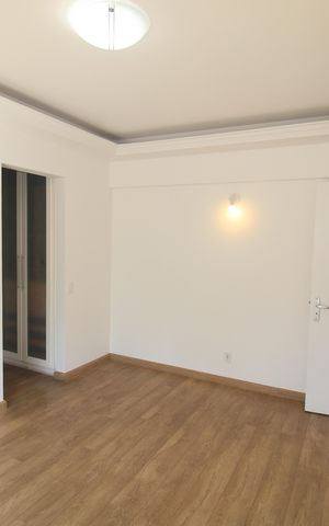 Apartamento à venda com 178m², 3 quartos e 4 vagasQuarto 4