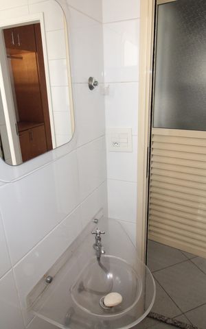 Apartamento à venda com 178m², 3 quartos e 4 vagasÁrea de Serviço - Banheiro