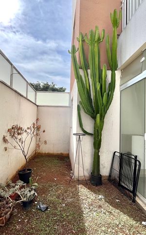 Apartamento à venda com 75m², 2 quartos e 1 vaga Apartamento à venda com 75m², 2 quartos e 1 vagaVaranda