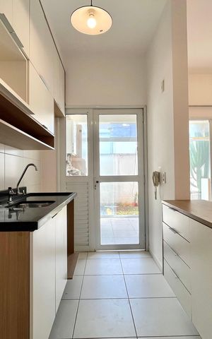 Apartamento à venda com 75m², 2 quartos e 1 vaga Apartamento à venda com 75m², 2 quartos e 1 vagaCozinha