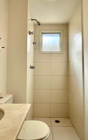 Apartamento à venda com 75m², 2 quartos e 1 vaga Apartamento à venda com 75m², 2 quartos e 1 vagaBanheiro social