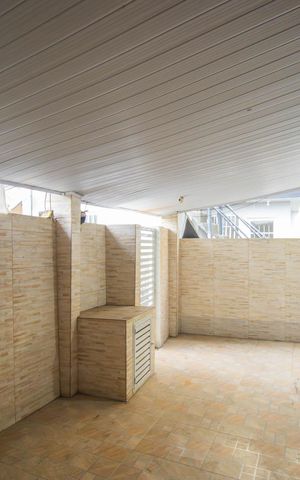 Casa para alugar com 60m², 2 quartos e sem vagaVaranda