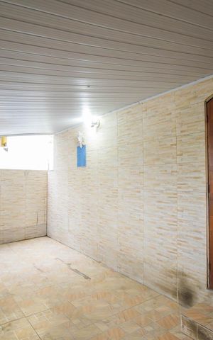 Casa para alugar com 60m², 2 quartos e sem vagaVaranda