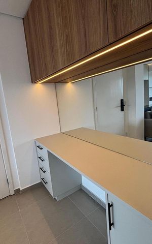 Apartamento à venda com 47m², 1 quarto e 1 vaga Apartamento à venda com 47m², 1 quarto e 1 vagaStudio