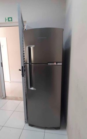 Apartamento à venda com 108m², 3 quartos e 2 vagas Apartamento à venda com 108m², 3 quartos e 2 vagasÁrea comum