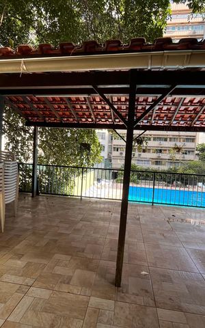 Apartamento à venda com 81m², 2 quartos e 1 vaga
