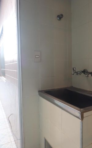 Casa à venda com 150m², 3 quartos e 2 vagasLavanderia