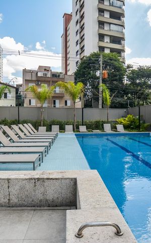 Apartamento à venda com 128m², 3 quartos e 3 vagasÁrea comum - Piscina