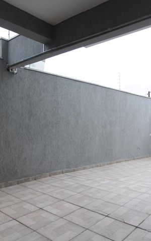 Casa à venda com 274m², 3 quartos e 6 vagas Casa à venda com 274m², 3 quartos e 6 vagasGaragem