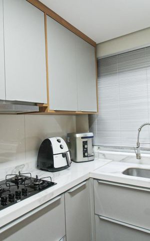 Casa à venda com 274m², 3 quartos e 6 vagas Casa à venda com 274m², 3 quartos e 6 vagasCozinha