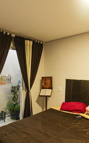 Casa à venda com 274m², 3 quartos e 6 vagas Casa à venda com 274m², 3 quartos e 6 vagasEdicula