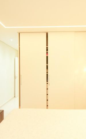 Casa à venda com 274m², 3 quartos e 6 vagas Casa à venda com 274m², 3 quartos e 6 vagasSuíte 1
