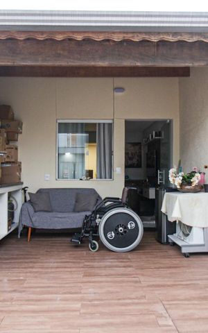 Casa à venda com 274m², 3 quartos e 6 vagas Casa à venda com 274m², 3 quartos e 6 vagasChurrasqueira