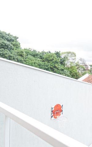 Casa à venda com 274m², 3 quartos e 6 vagas Casa à venda com 274m², 3 quartos e 6 vagasSacada da suíte 2