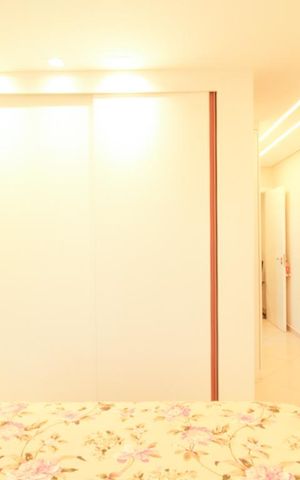 Casa à venda com 274m², 3 quartos e 6 vagas Casa à venda com 274m², 3 quartos e 6 vagasSuíte 2