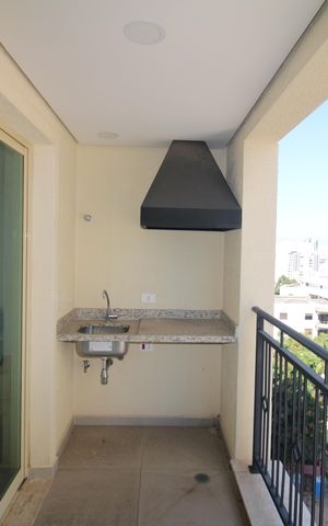 Apartamento à venda com 66m², 2 quartos e 1 vagaSala / Cozinha - Varanda
