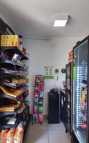 Apartamento à venda com 41m², 2 quartos e sem vagaMercadinho